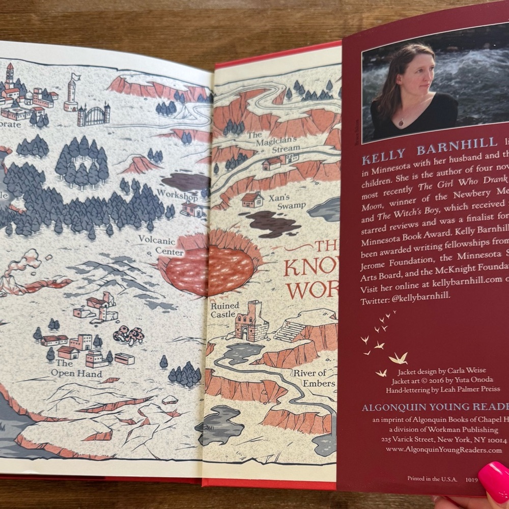 The Girl Who Drank the Moon Book - Picture 4 of 6